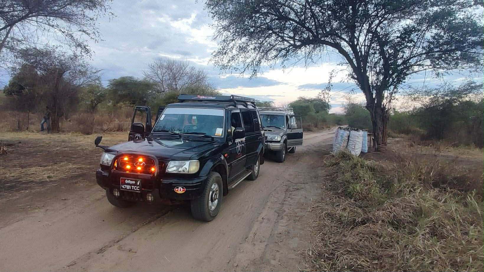 Véhicule 4x4 Mitsubishi Pajero pour circuit Madagascar